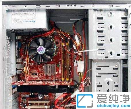 Win10电脑黑屏显示无信号输入_电脑显示器无信号黑屏
