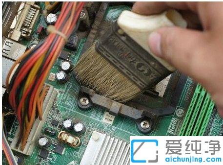 Win7笔记本电脑硬盘发烫怎么办