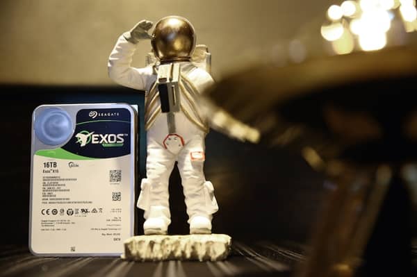 �Կ�֮���ڿ�Ķ���Ӳ���� 14/18TB������Ӳ���Ǽ�