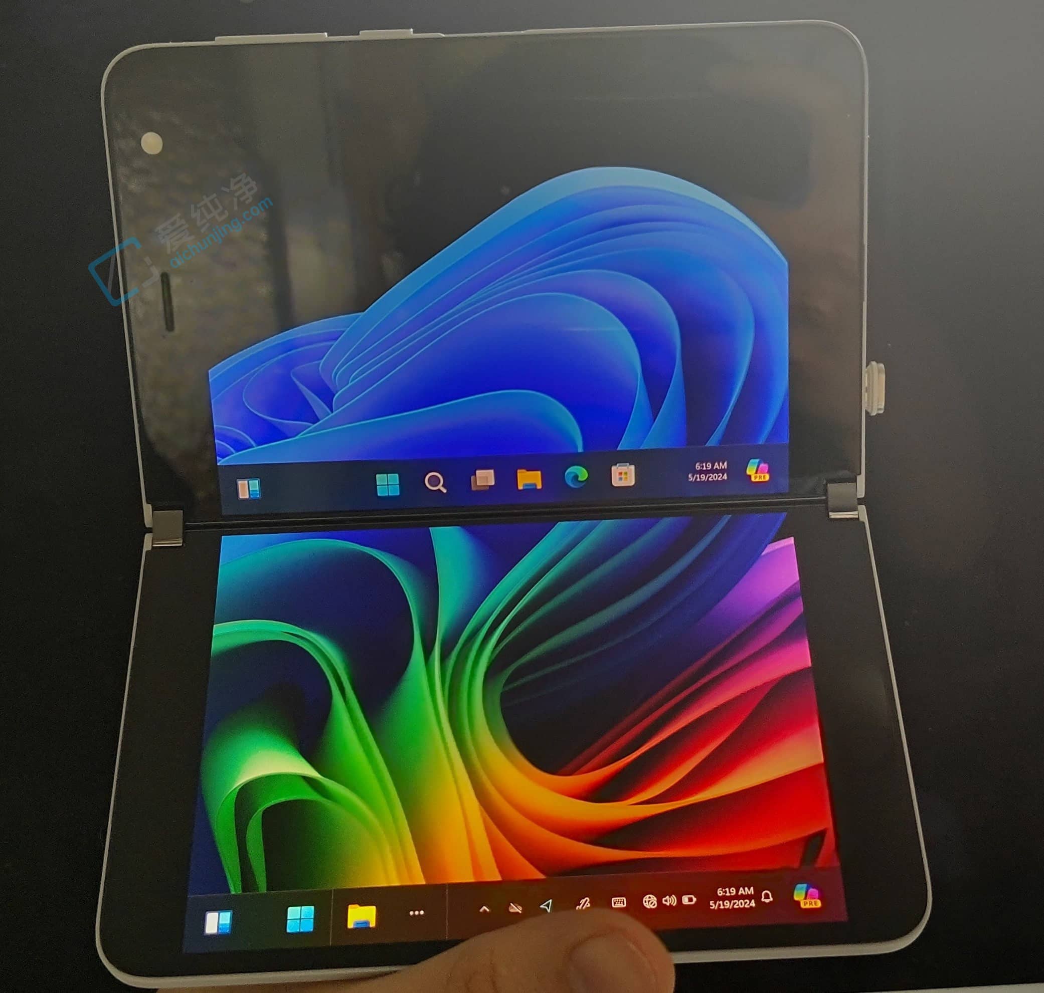 ��ɫ  ǳɫ������Win11 ȫ�� AI �����ֽ����